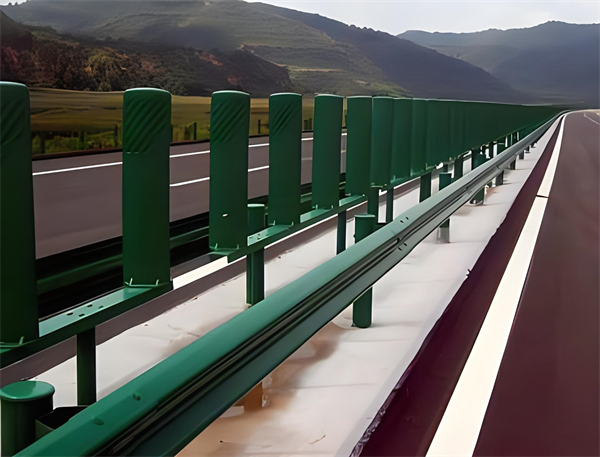 泉州三波护栏板在高速公路的应用